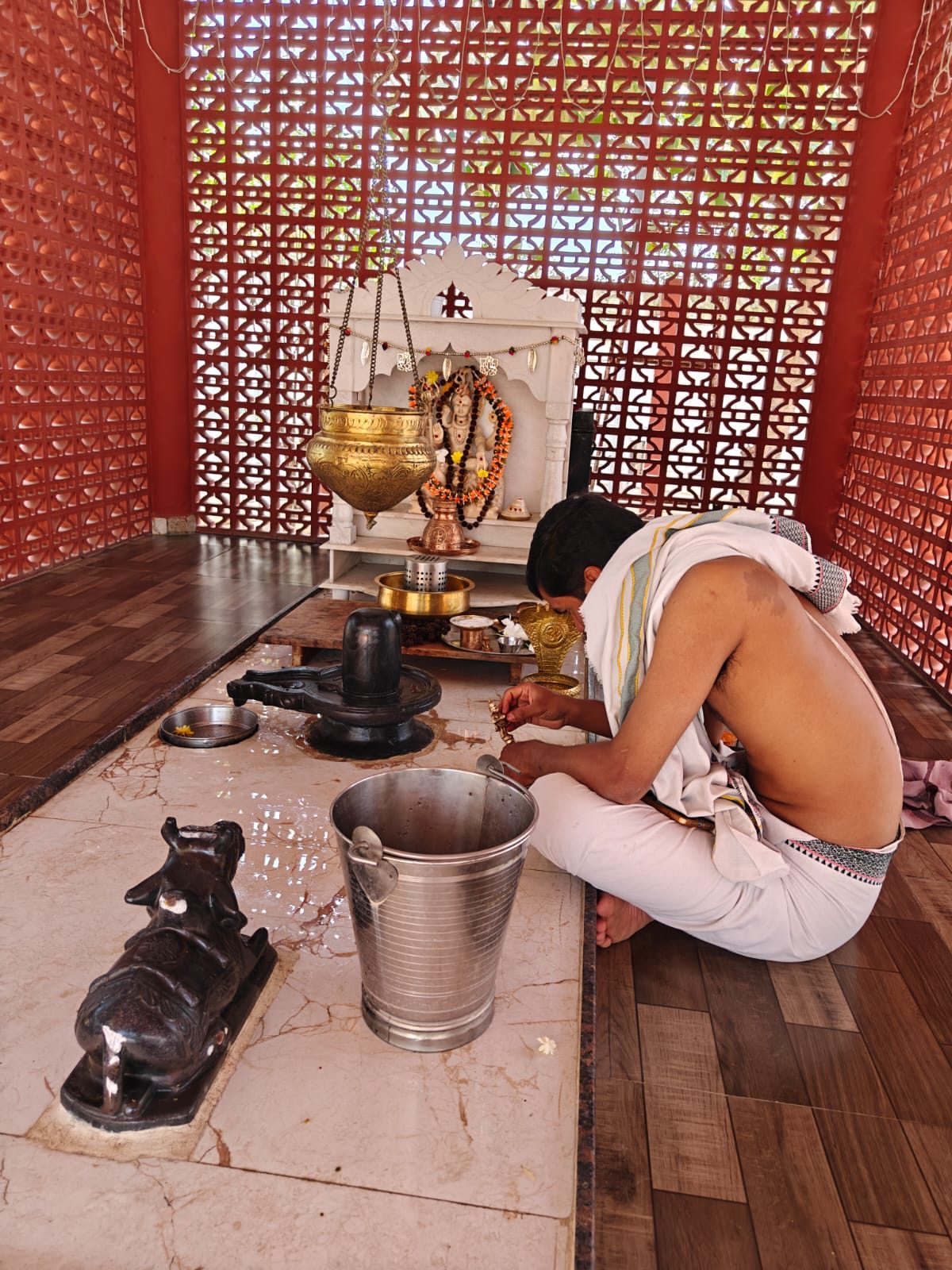 Temple and prayer space